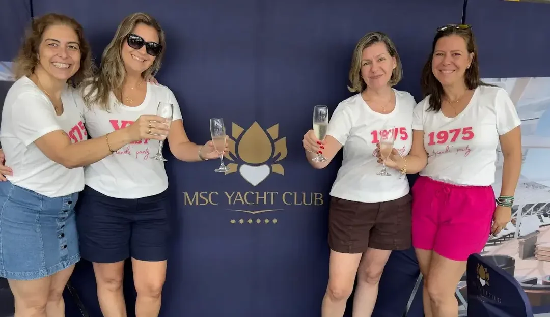 50 anos em alto mar: o luxo de celebrar a vida entre amigas